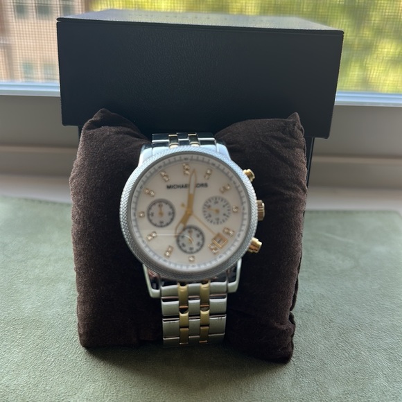 Michael Kors | MK-5057 Ritz Women’s Chronograph Two-Tone Watch | Silver/Gold - Picture 2 of 8